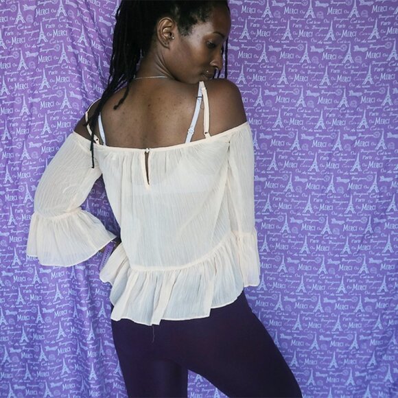 Lovers + Friends cold shoulder spaghetti strap bell sleeves gauze blouse in peac - Picture 4 of 6